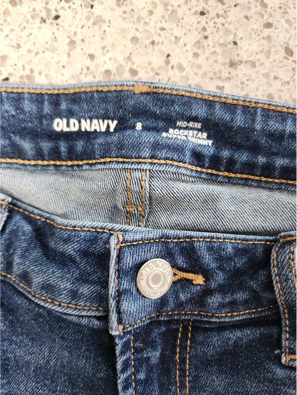 Jeans - Picture 5 of 9